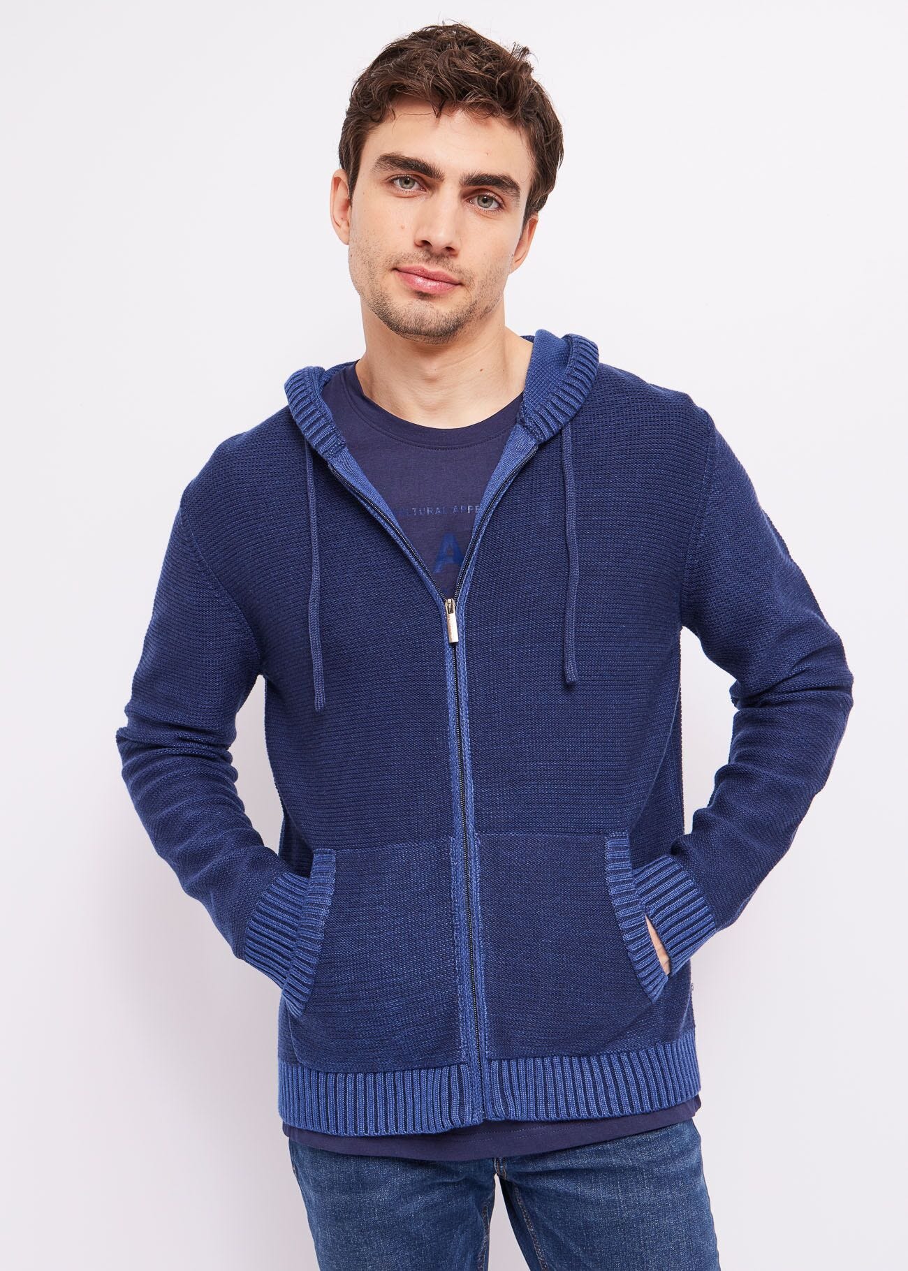 cardigan-con-zip-uomo-657hbj-1.jpg