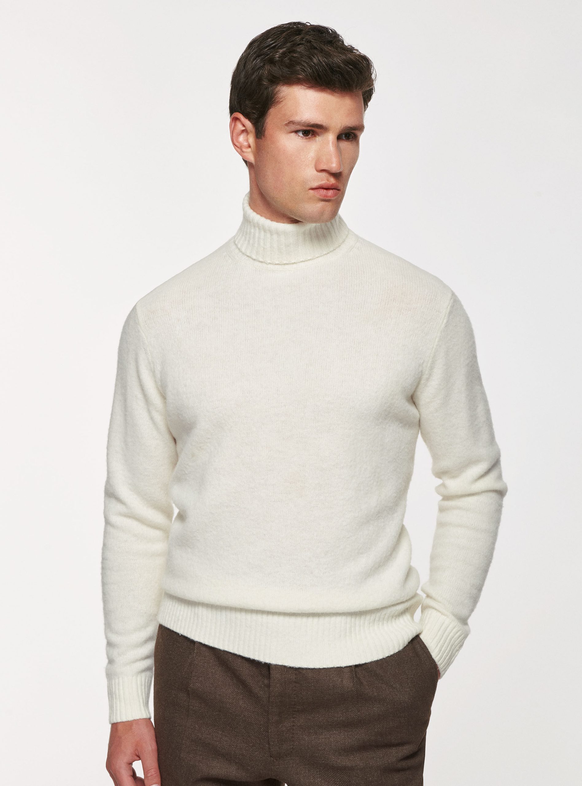 maglia-a-collo-alto-uomo-301shb-1.jpg